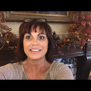 Meet your Posher, Tena